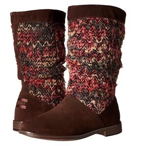 Toms sz 6 Serra dark brown suede knit boots